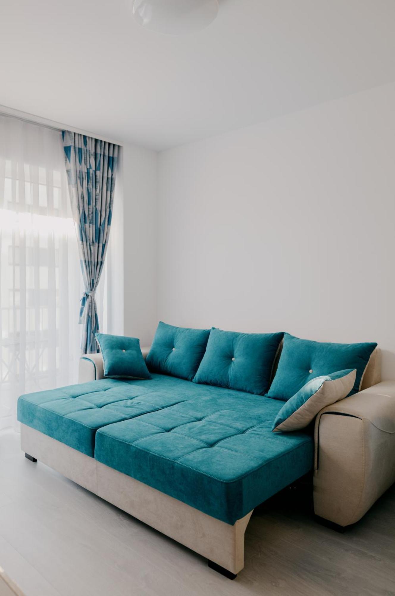 Royal Blue Property Oradea Buitenkant foto