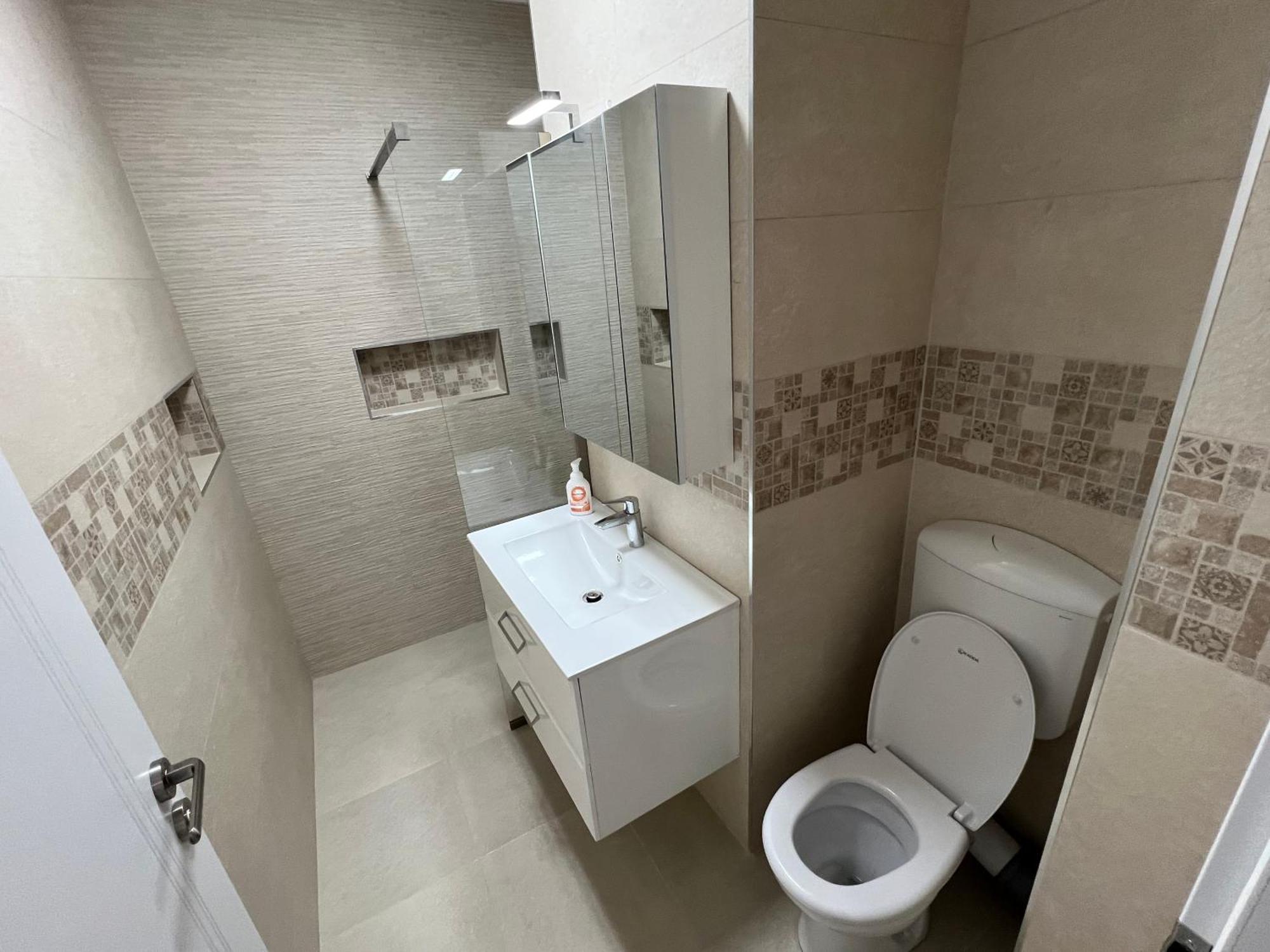 Royal Blue Property Oradea Buitenkant foto